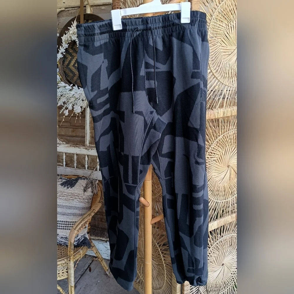 Jordan Sports Men's Black Patterned Dri Fit Pants_XL